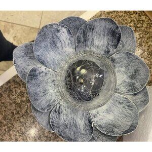 Solar Lights Outdoor Garden, Crackle Globe Glass Lotus Decoration, Waterproof